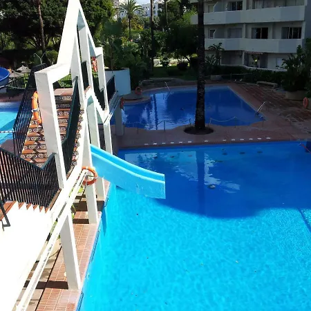 Apartment Benalbeach En De *
